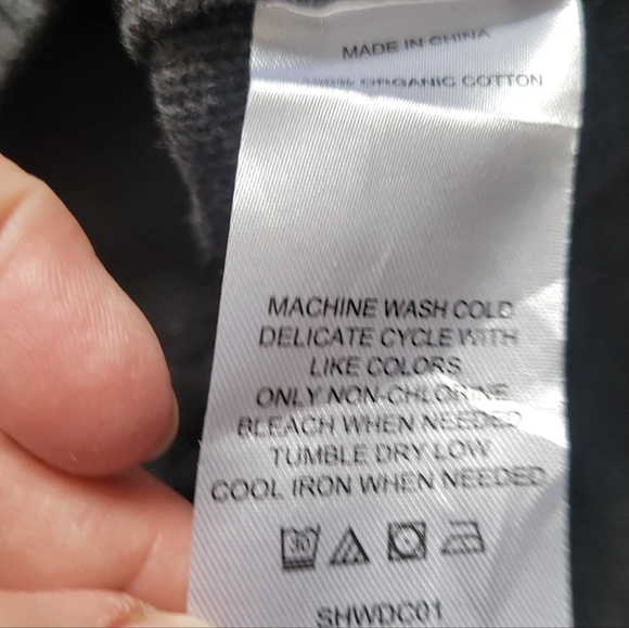 Quince 100% Organic Cotton Cropped Gray Button-Front Sweater Cardigan Size M - Picture 5 of 6